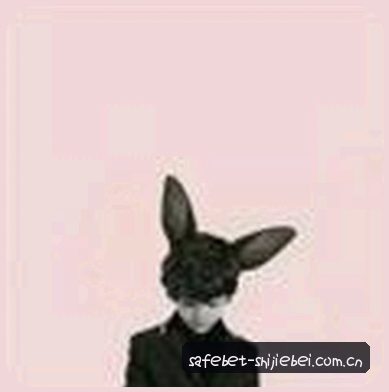 张伟
